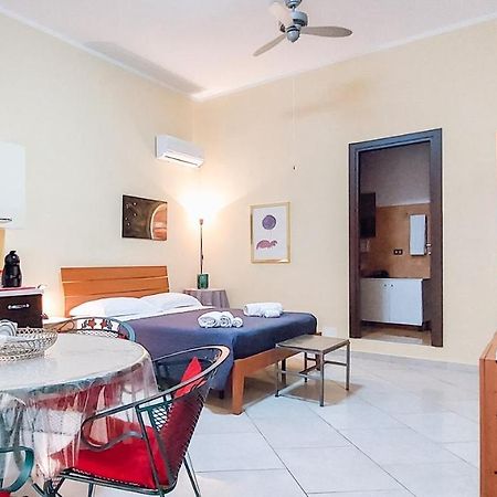 L'Angolo Di Rosa Campofelice Di Roccella Extérieur photo