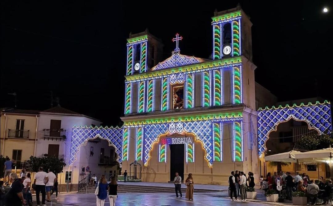 L'Angolo Di Rosa Campofelice Di Roccella Extérieur photo